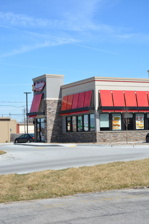 hardees_outside2_lrg